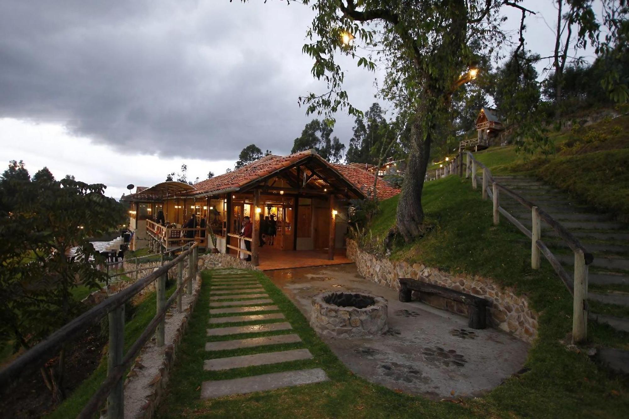 Killary Lodge & Glamping Cachanlo de Sidcay Exterior foto